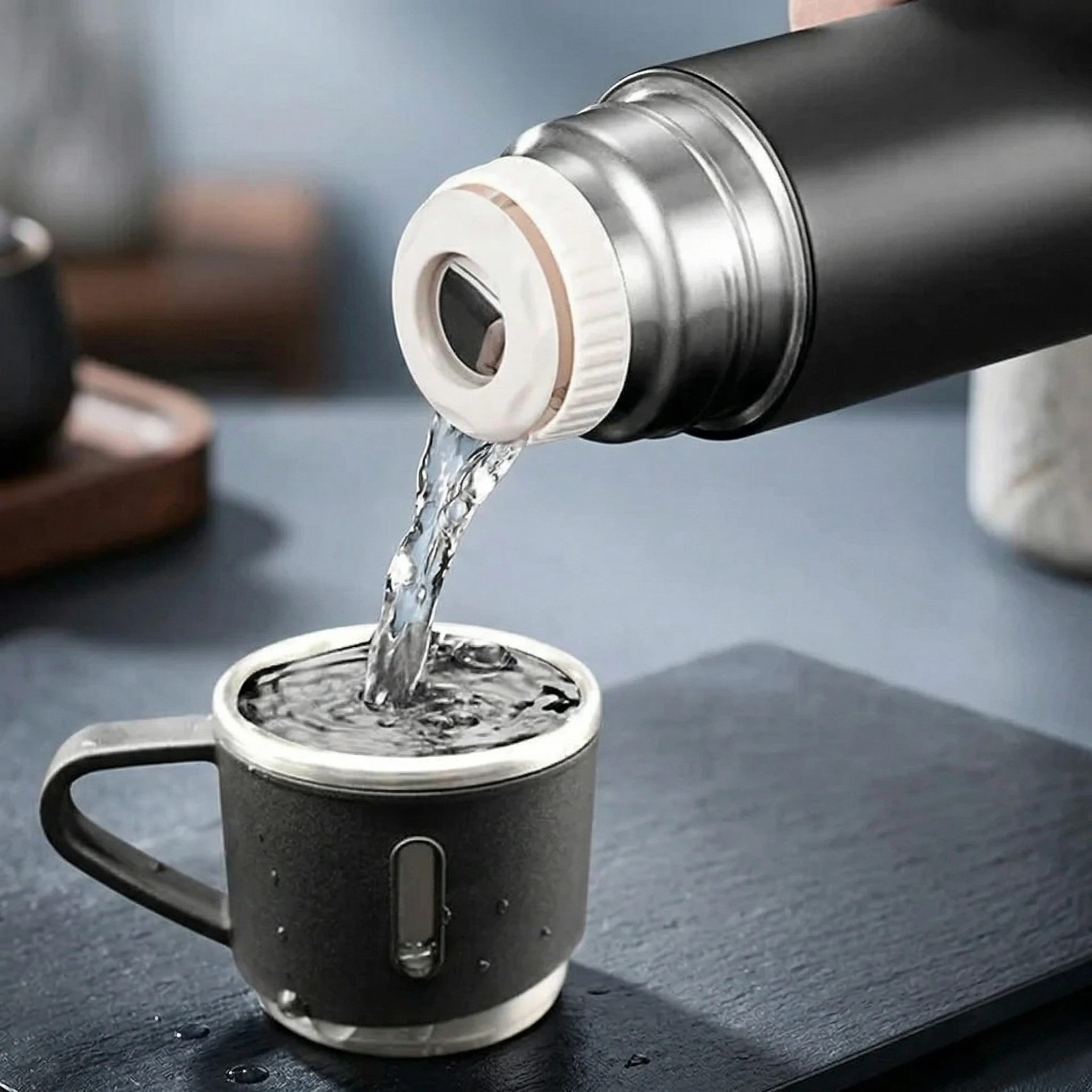 Vacuum Flask Set 500ml – Hot & Cold Insulated Bottle with Cups | Stainless Steel Thermal Flask